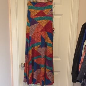 LuLaRoe Red and Green Asymmetrical Maxi Skirt Resort Wear